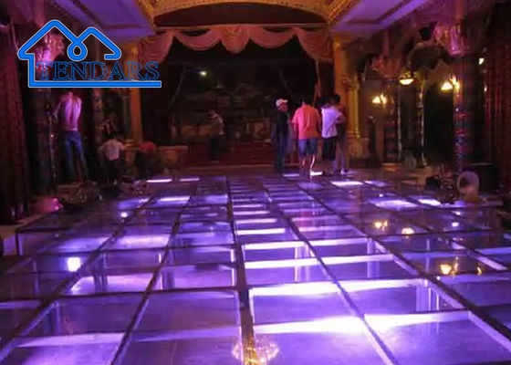 Bàn trình diễn thời trang / Bàn trình diễn di động cho triển lãm xe hơi / Bàn trình diễn, Bàn trình diễn nhôm cho sự kiện đám cưới