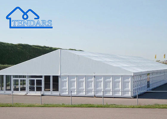 Tiệc tốt nghiệp Clear-Span Lều Marquee Khung mạ kẽm Cấu trúc tán sự kiện bằng vải PVC
